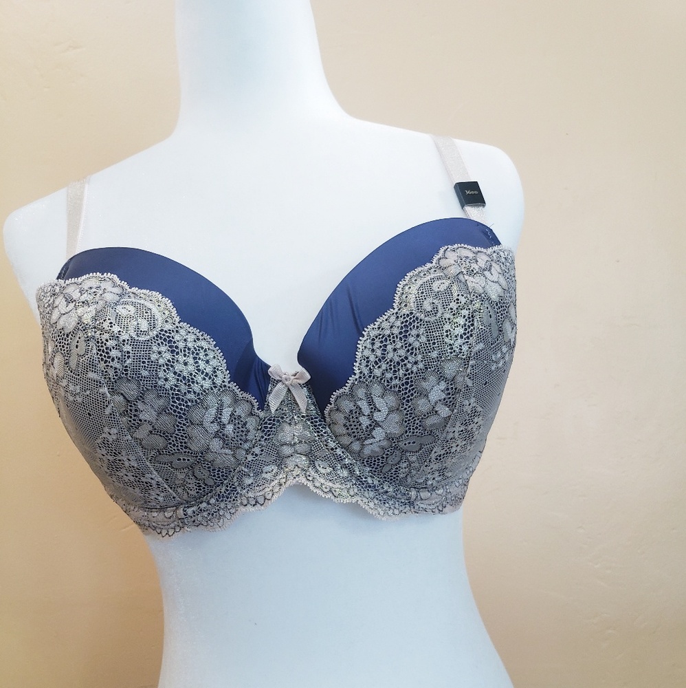 NWT Victoria's Secret Sexy Demi Bra - 36DD